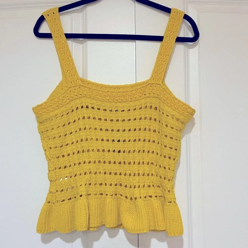 J.Crew NWT crochet ruffle fitted sweater tank size large - Picture 3 of 5